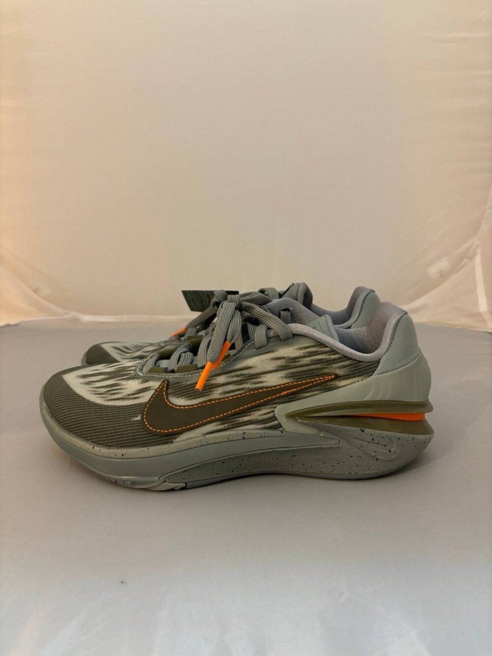 Nike air zoom GT cut 2 X Devin Booker men’s basketball shoes sz 8 DJ6015 301
